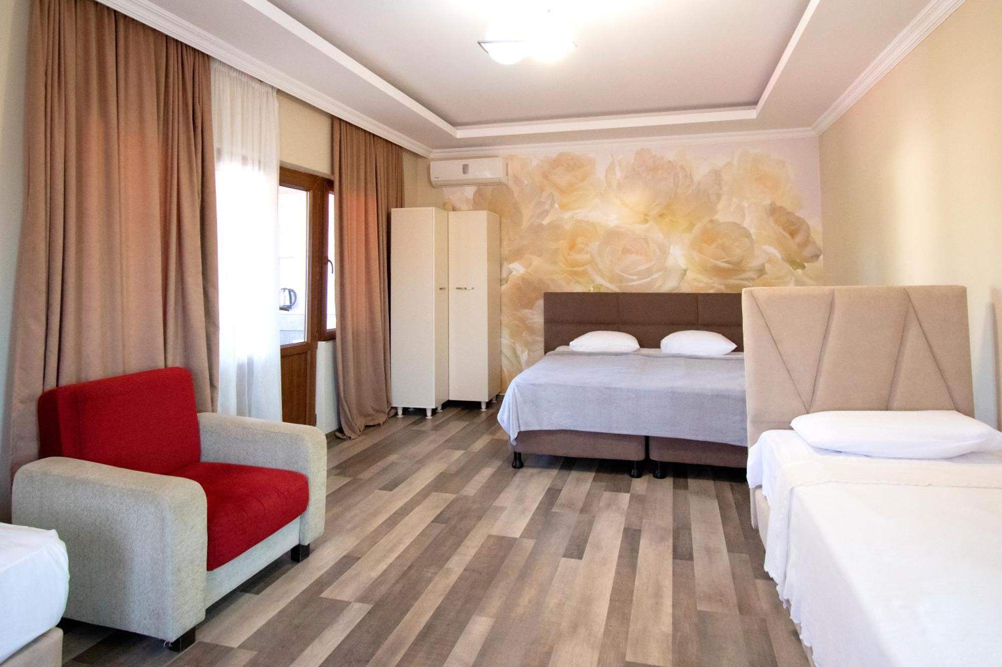 Hotel Smile Kobuleti Bagian luar foto